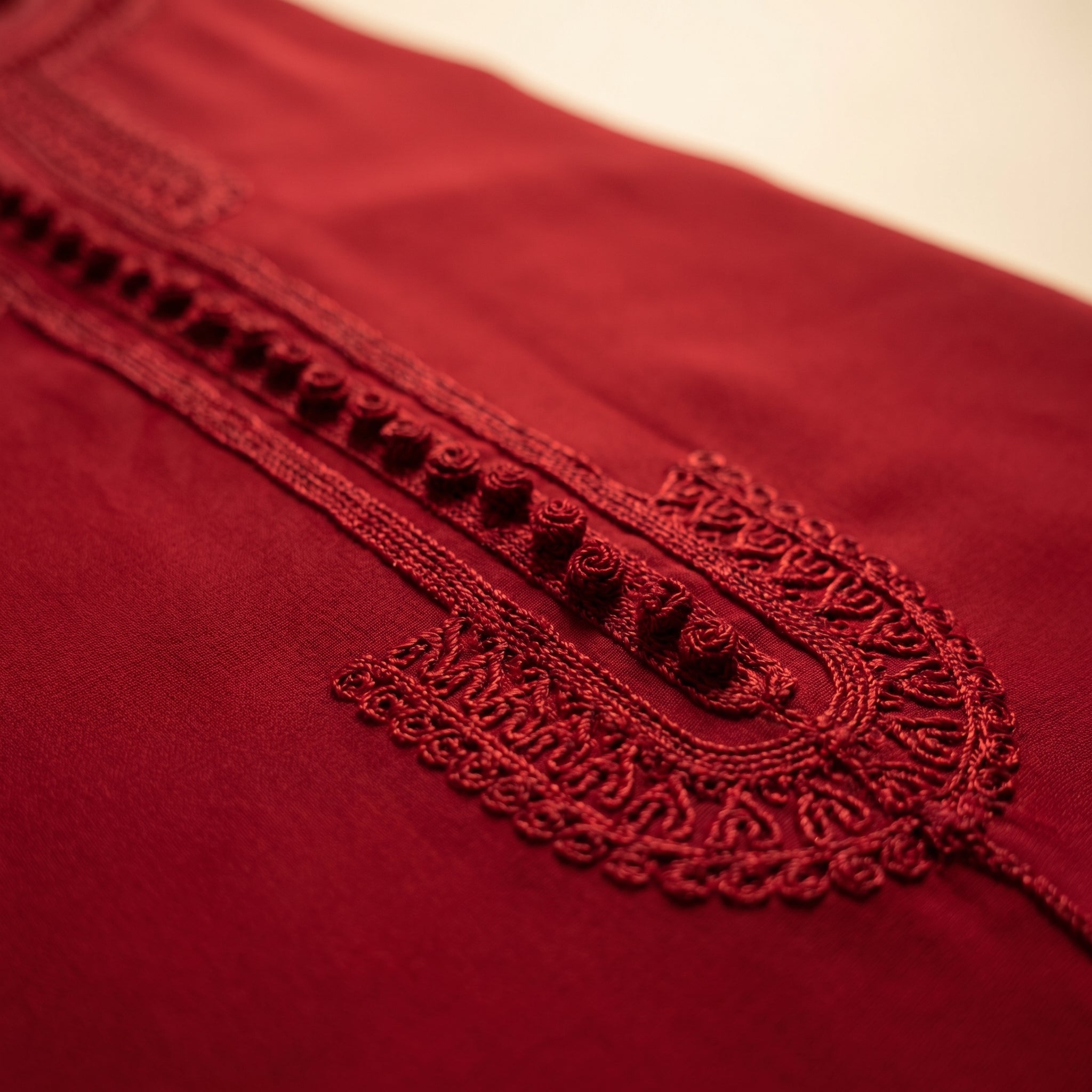 Red Makhzani caftan
