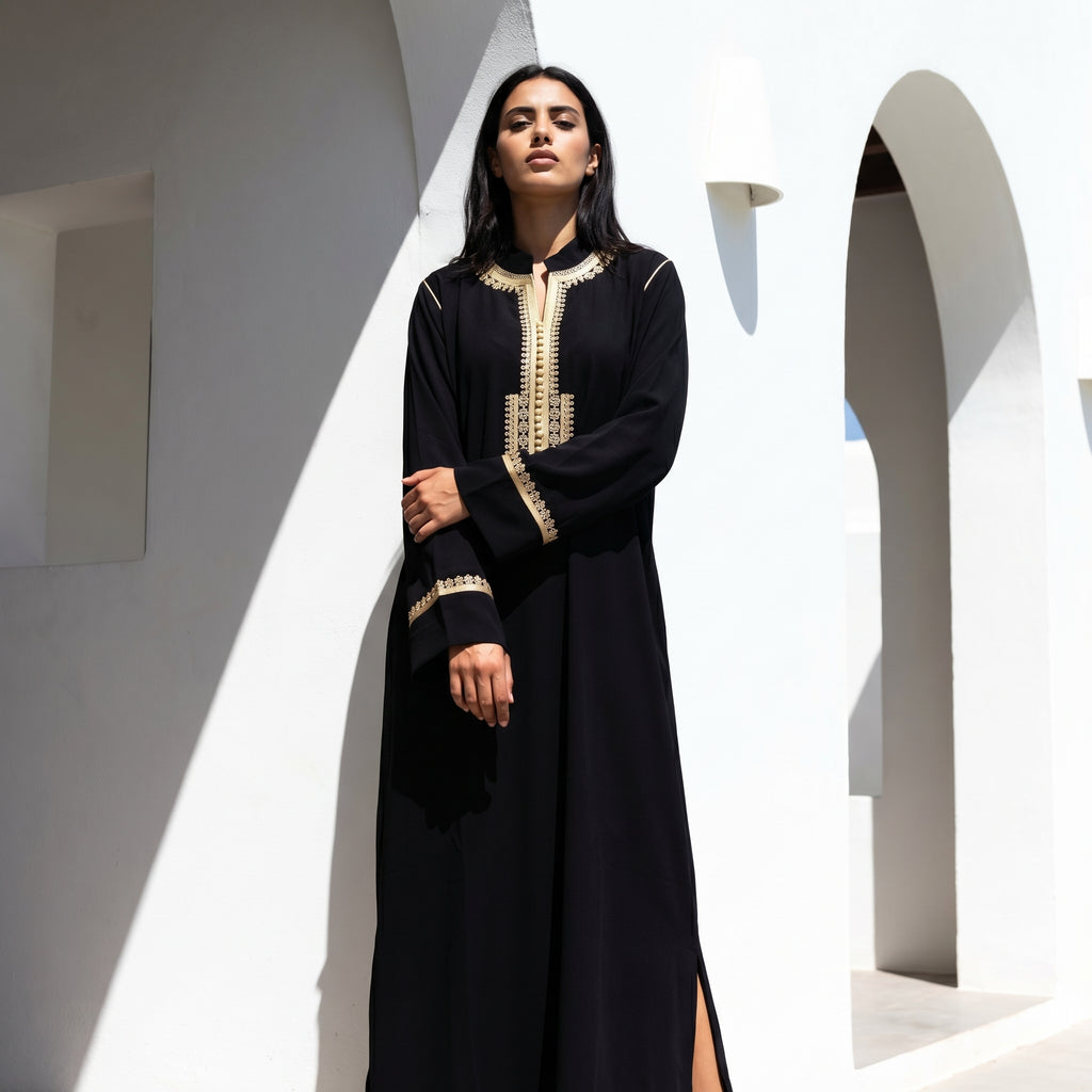 Caftan noir et doré