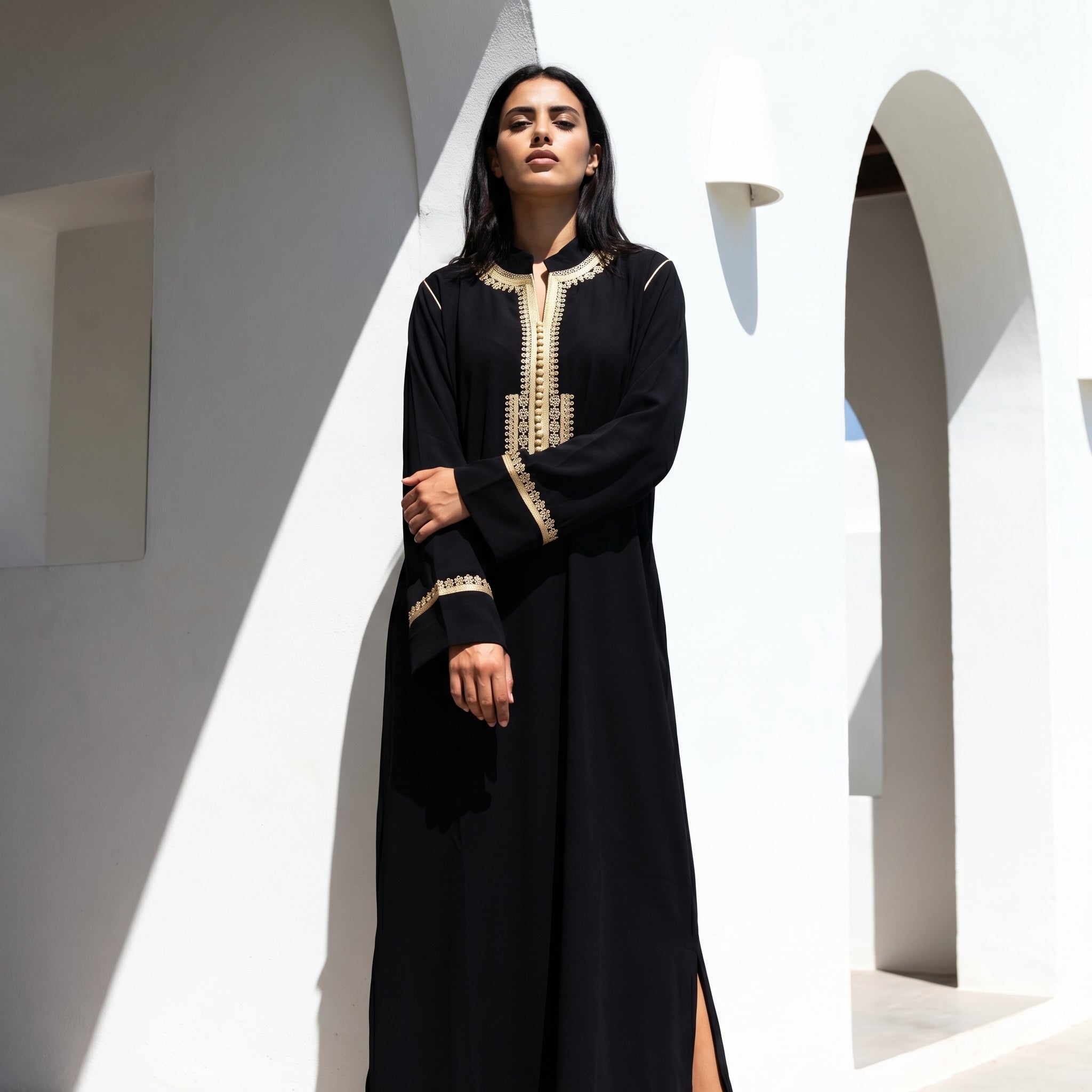 Caftan noir et doré