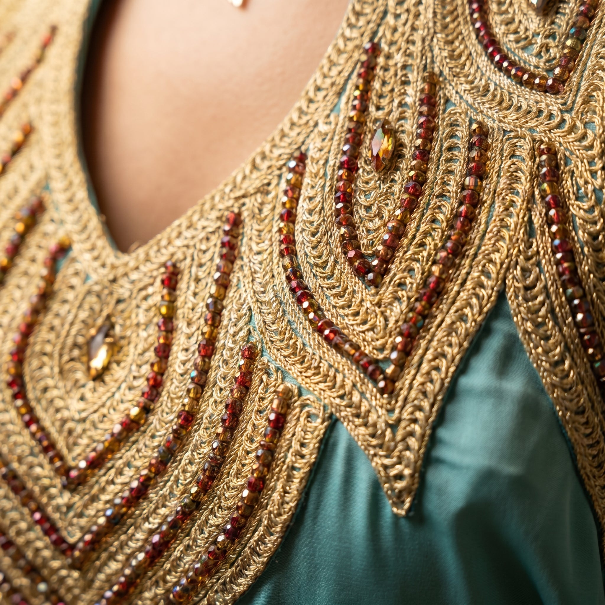 Gandoura farasha turquoise broderies dorées tarz maalem