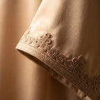 Djellaba beige capuche broderie tourbillon