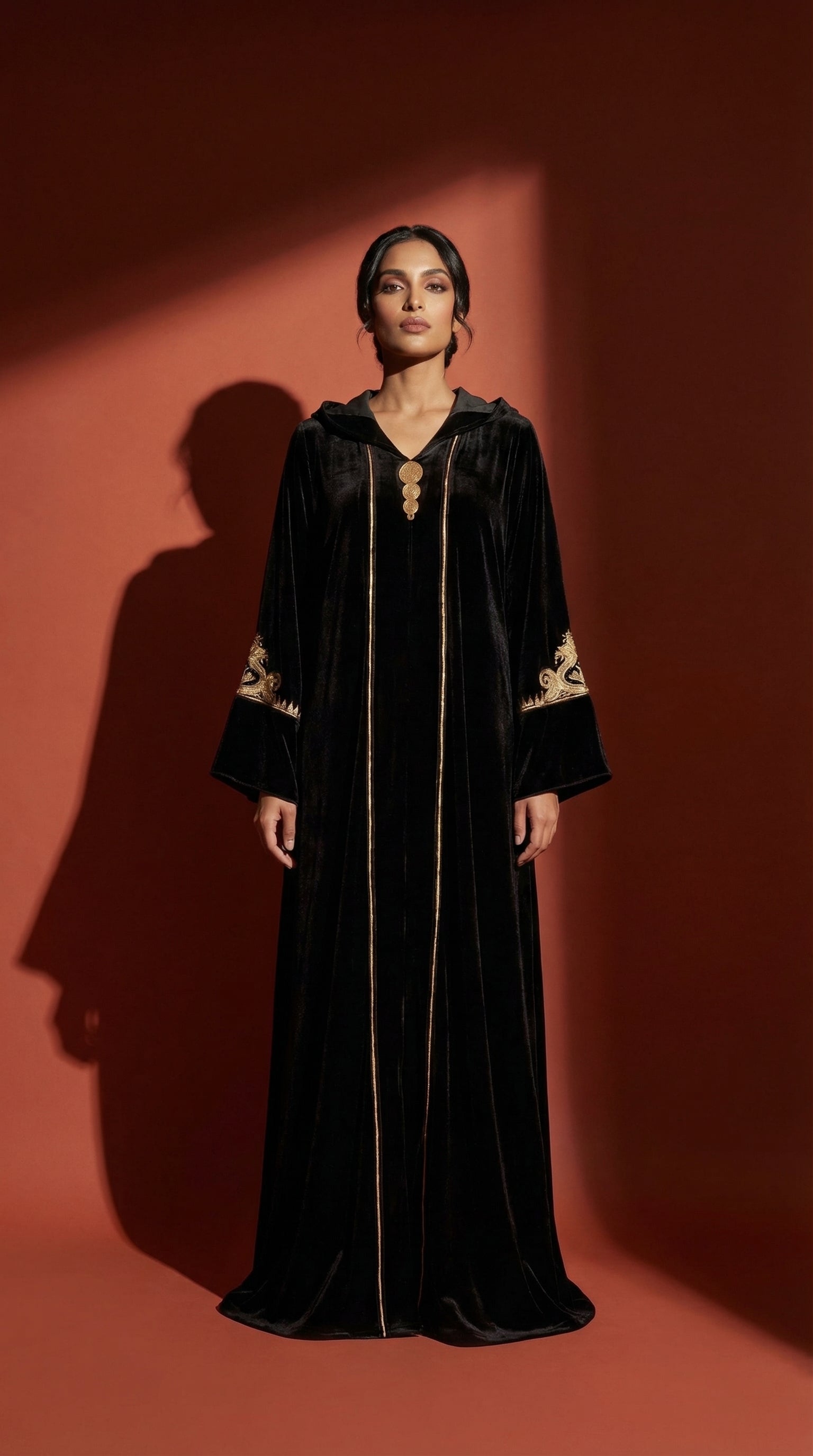 Djellaba Velours Noir broderie dorée