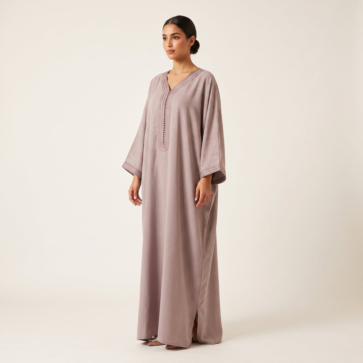 Caftan mauve strié fil argenté