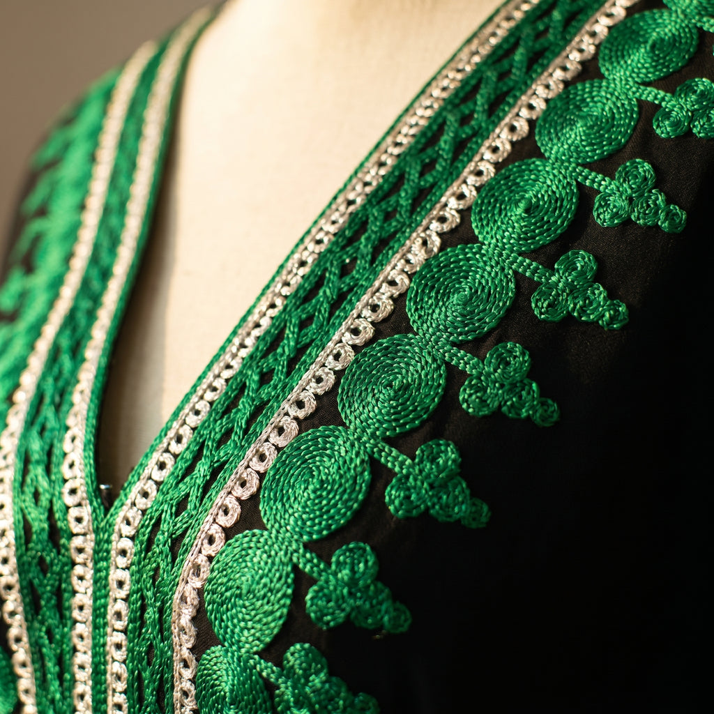 Gandoura farasha noire broderies vertes