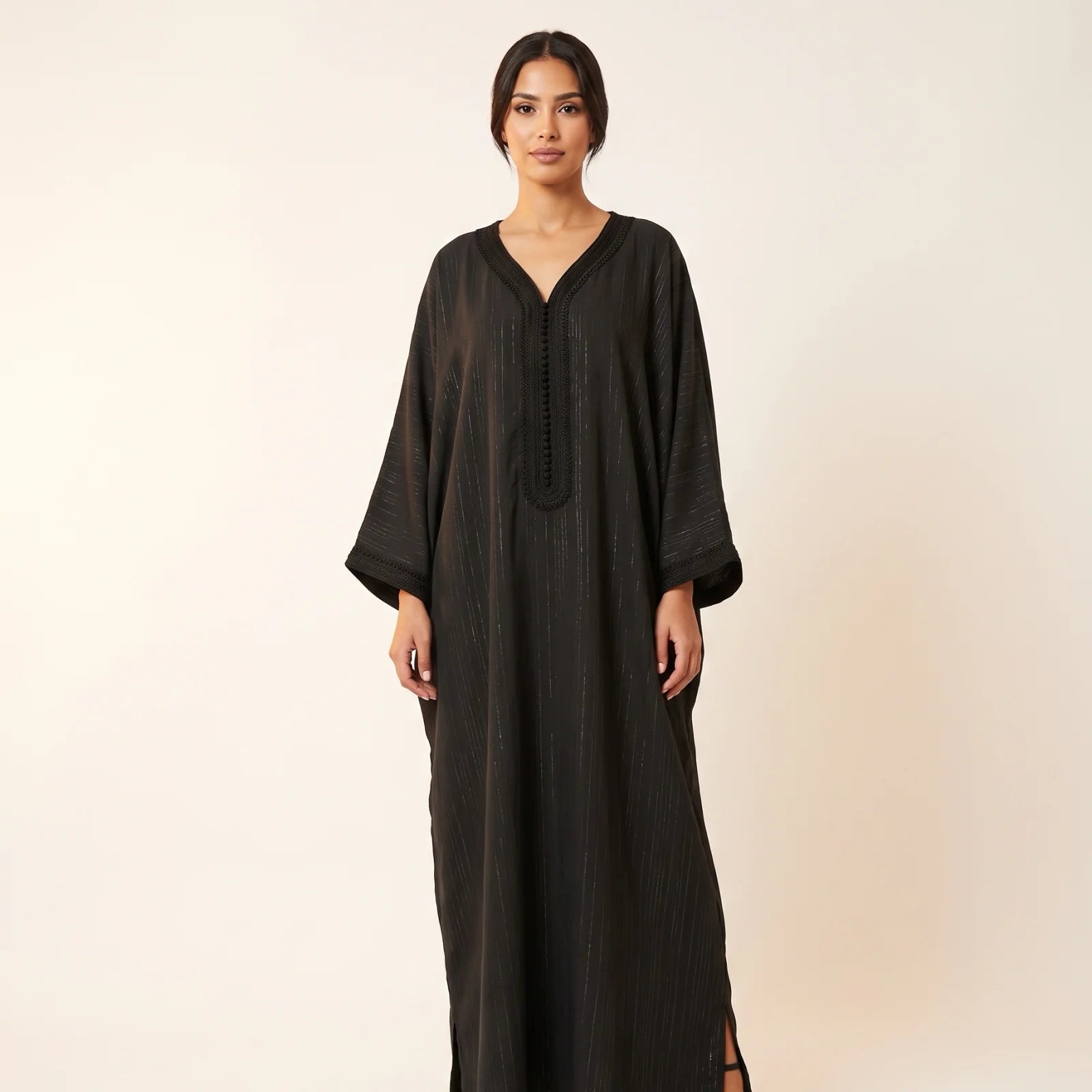 Caftan noir oversize crêpe pailleté