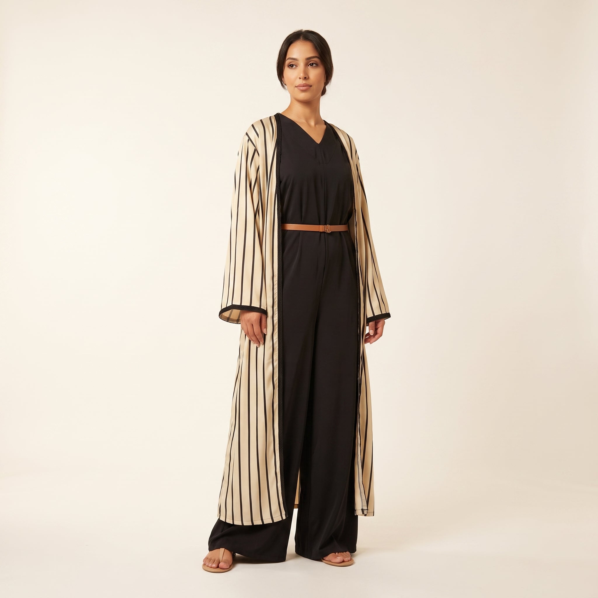 Kimono rayé et salopette noire ensemble 2 pièces